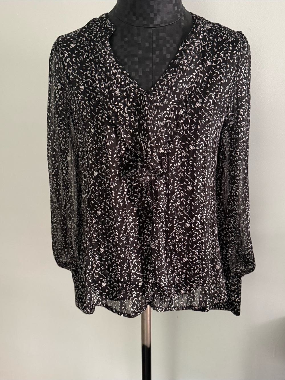 Tamara H. black and white printed long-sleeve blouse